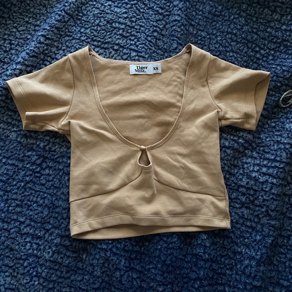 Tee from tiger mist